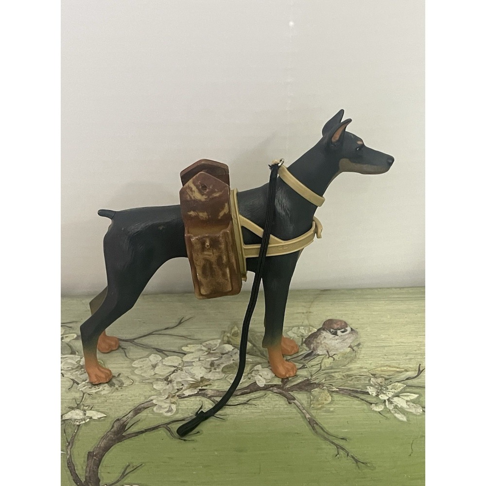 GI Joe 12" WW2 War Dog 1:6 Scale Doberman Pinscher W/Harness Leash Pack Bag 1999